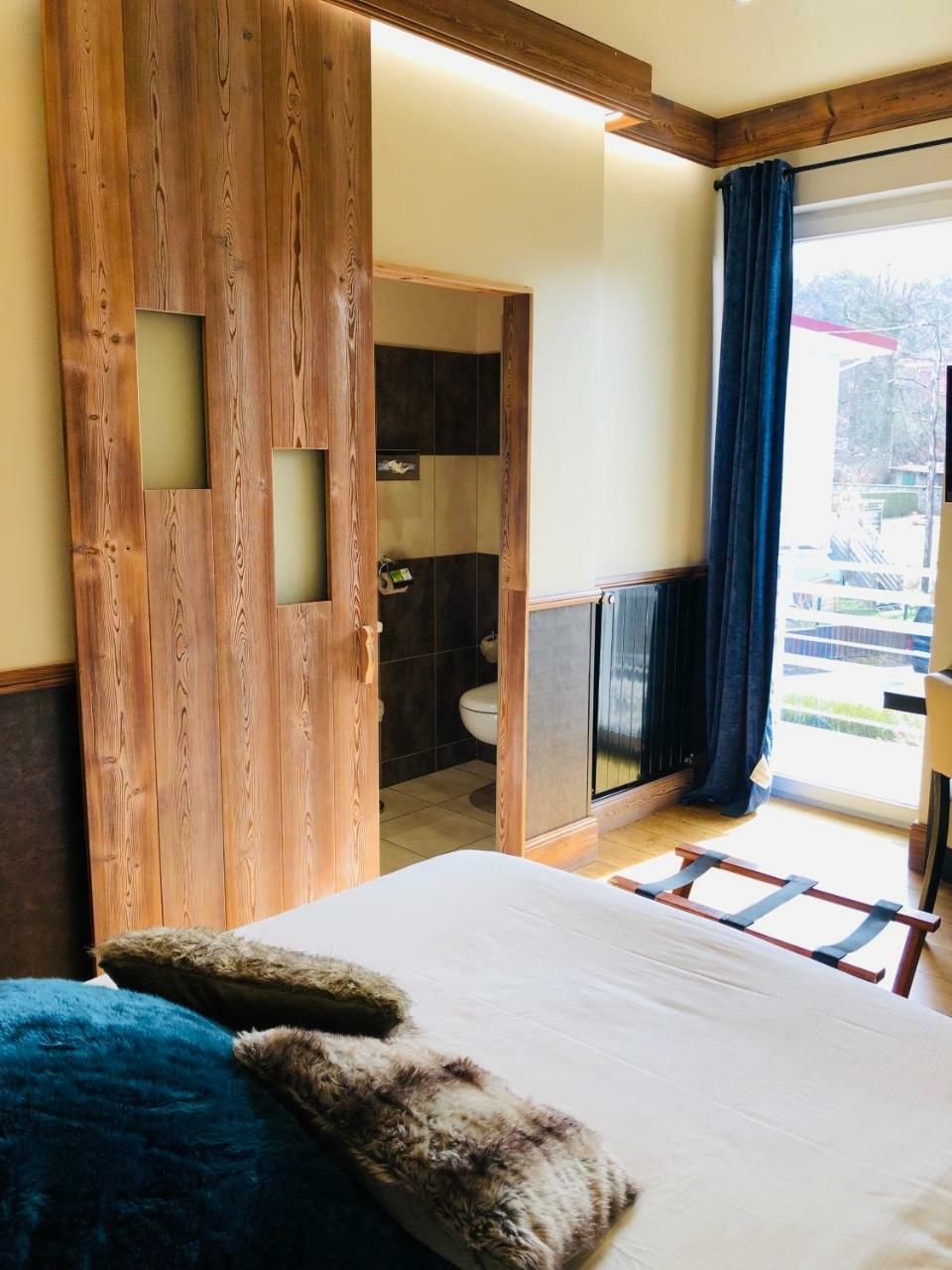 Logis Hotel Des Bains Gérardmer Exteriér fotografie